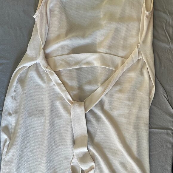 H.I.P. Women’s Plus Size 1X Sleeveless Drape Front Layer Long Vest Cream-A228 - Picture 7 of 7